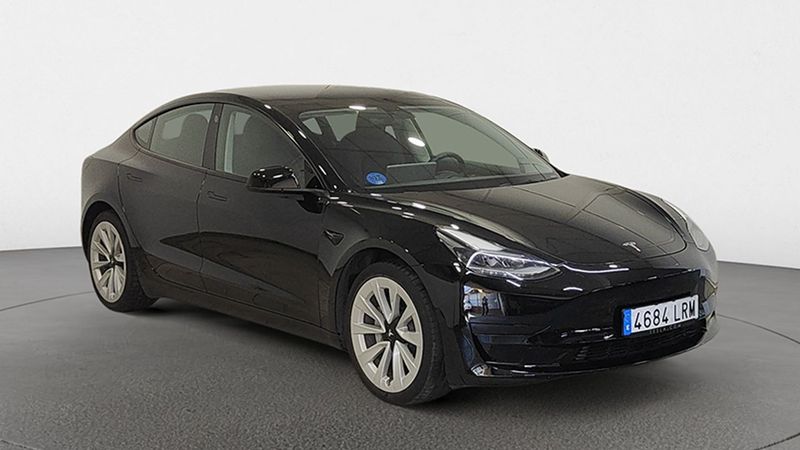 Tesla Model 3 • 2021 • 69,320 km 1