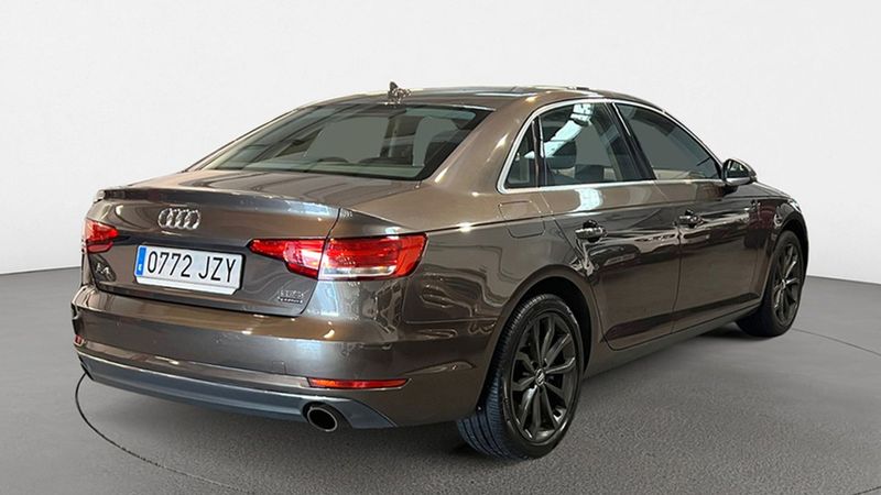 Audi A4 • 2017 • 112,944 km 4