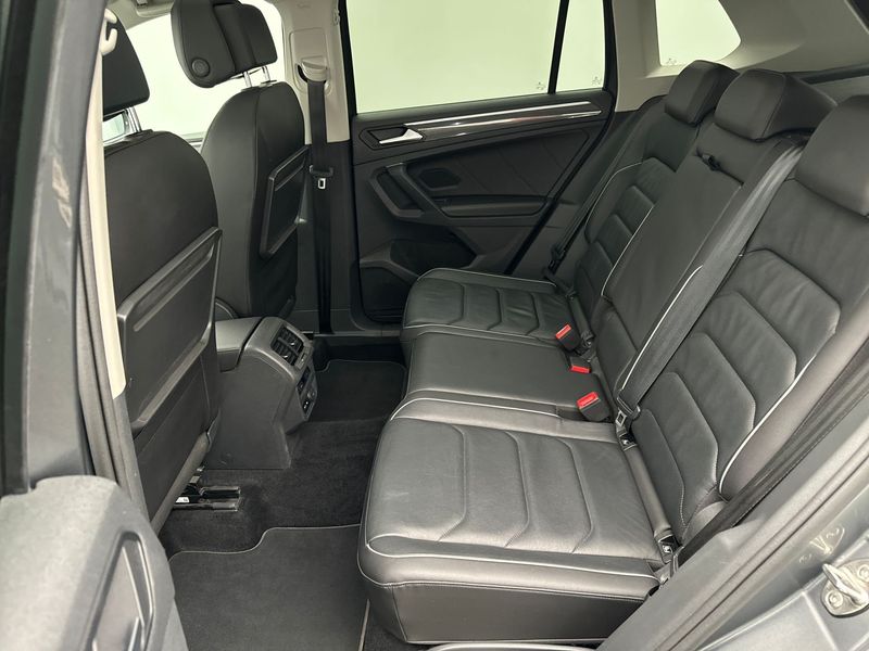 Volkswagen Tiguan • 2020 • 118,800 km 8
