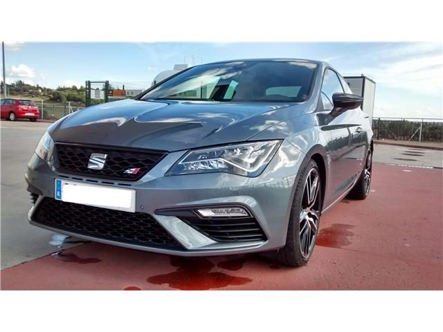 Seat Leon • 2017 • 83,000 km 2