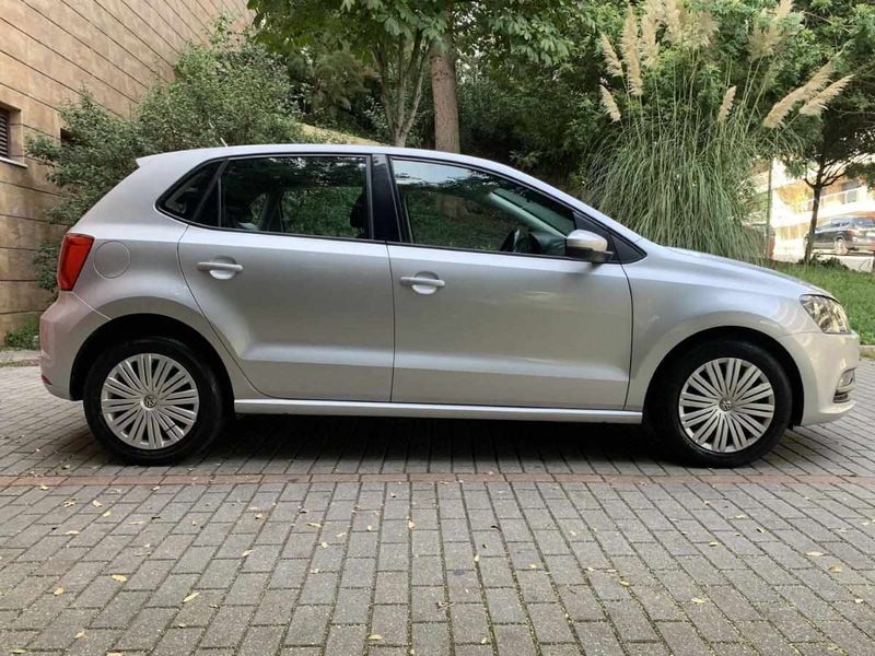 Volkswagen Polo • 2017 • 90,865 km 2