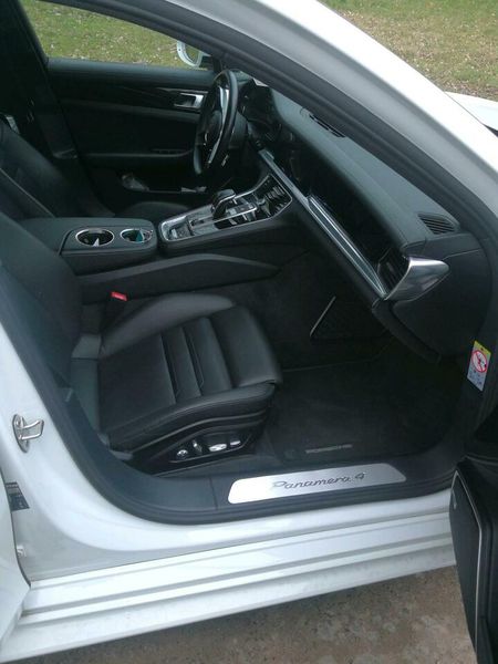 Porsche Panamera • 2018 • 82,000 km 7