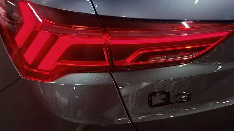 Audi Q3 • 2024 • 7,333 km 13