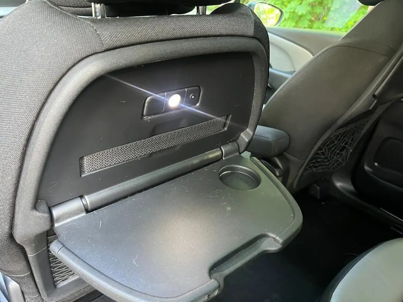 Citroën C4 Grand Picasso • 2016 • 81,000 km 15