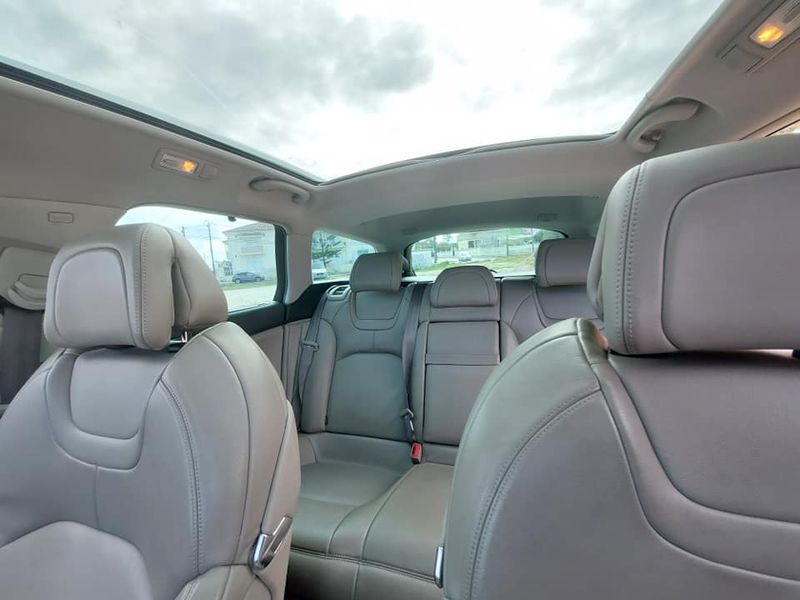 Citroën C5 • 2011 • 120,000 km 5