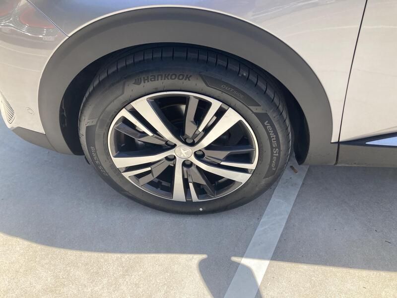 Peugeot 5008 • 2022 • 49,995 km 13