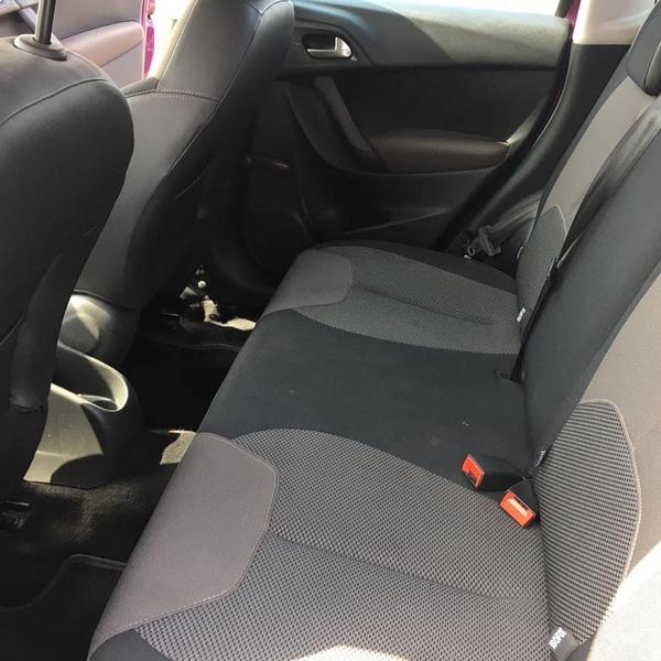 Citroën C3 • 2015 • 49,000 km 5