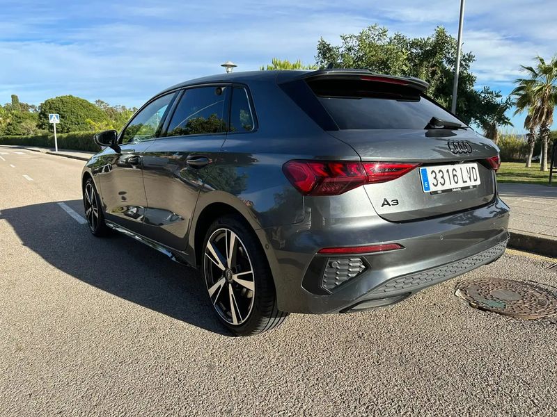 Audi A3 Sportback • 2021 • 43,881 km 4