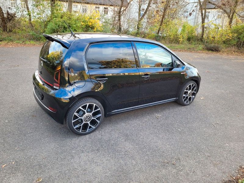Volkswagen Lupo • 2022 • 15,000 km 1