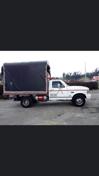 Ford 350 • 1995 • 146,000 km 4