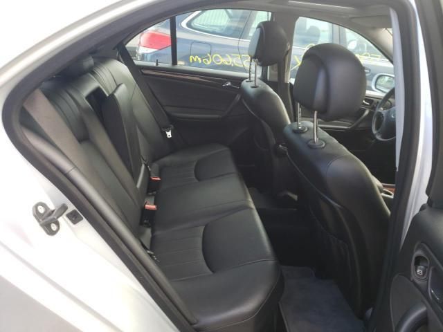 Mercedes-Benz C-Class • 2007 • 10,000 mi 6