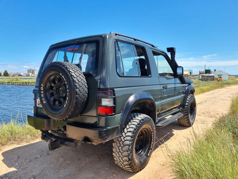 Mitsubishi Pajero • 1997 • 320,000 km 4