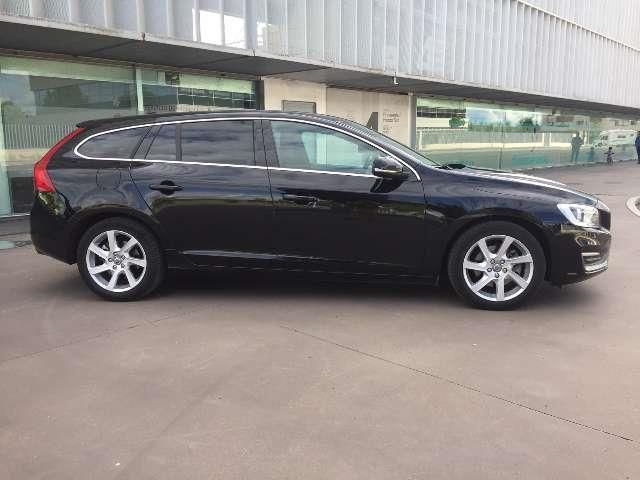 Volvo V60 • 2015 • 199,000 km 2
