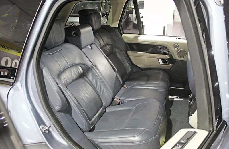 Land Rover Range Rover • 2019 • 147,066 km 6