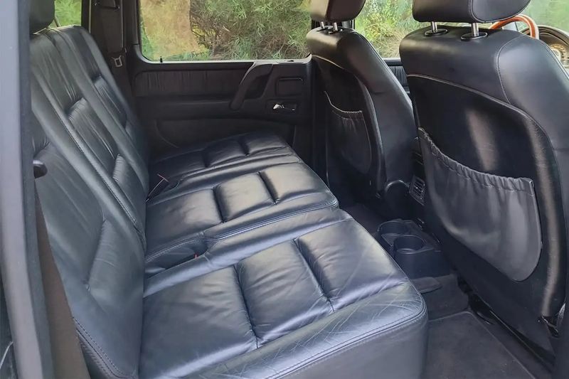 Mercedes-Benz G-Class • 2007 • 165,000 km 9