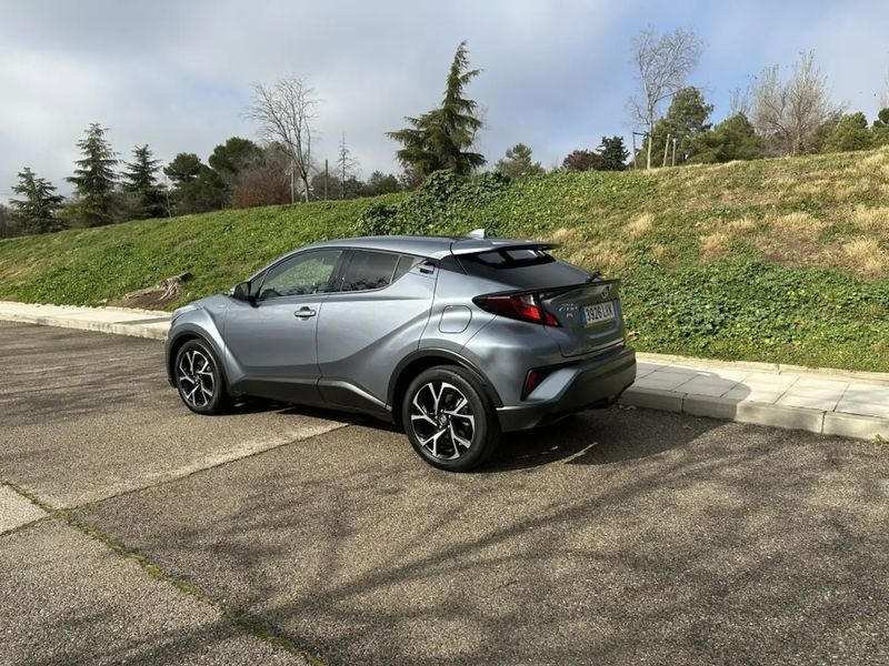 Toyota C-HR • 2020 • 92,000 km 3