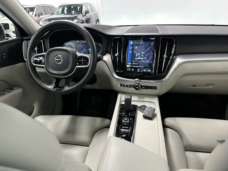 Volvo XC60 • 2019 • 85,000 km 8