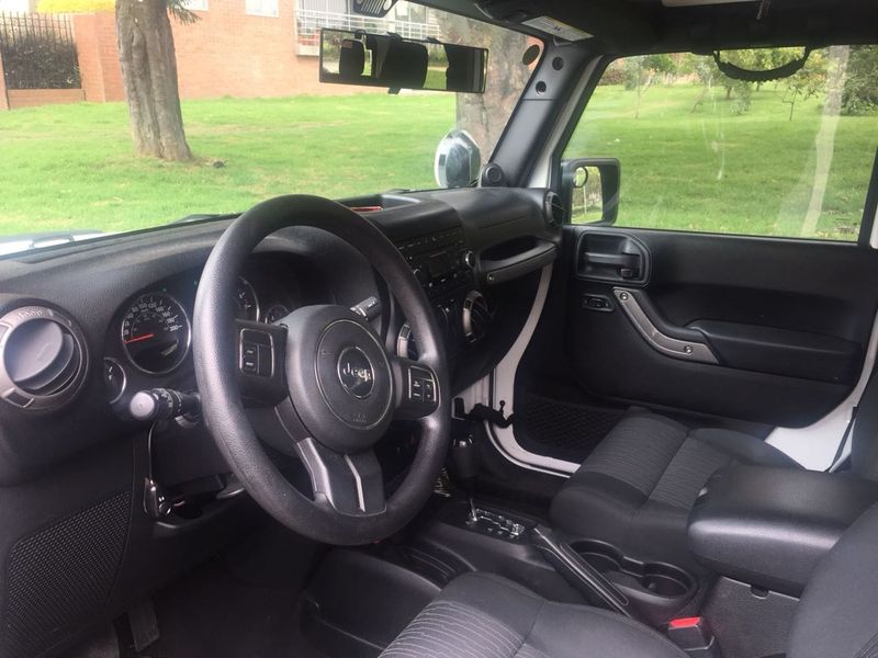 Jeep Wrangler • 2012 • 140,000 km 5