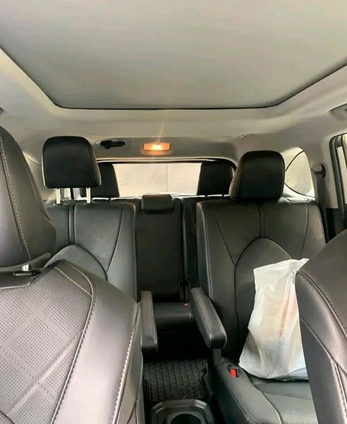 Toyota Highlander • 2021 • 50,000 km 4