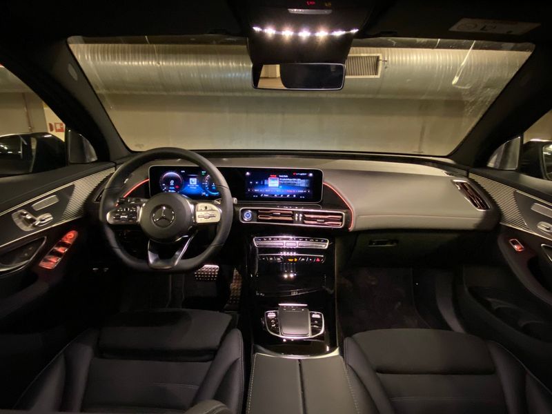 Mercedes-Benz E-Class • 2020 • 43,990 km 6