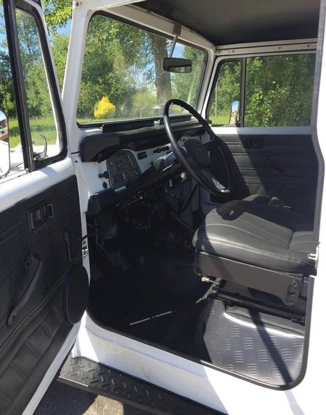 Toyota Belta • 1982 • 109,999 km 3