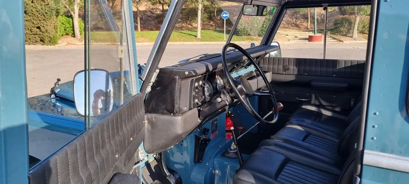 Land Rover LR3 • 1976 • 65,800 km 37