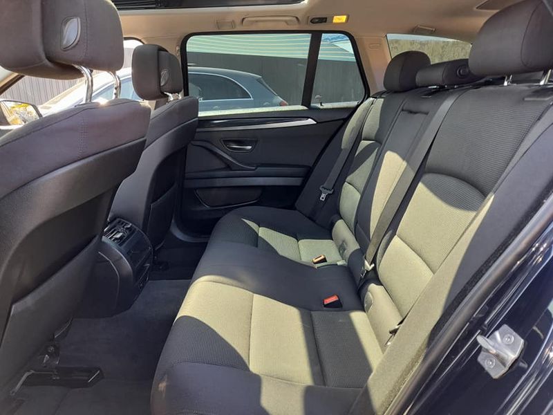 BMW 520D • 2013 • 90,000 km 4