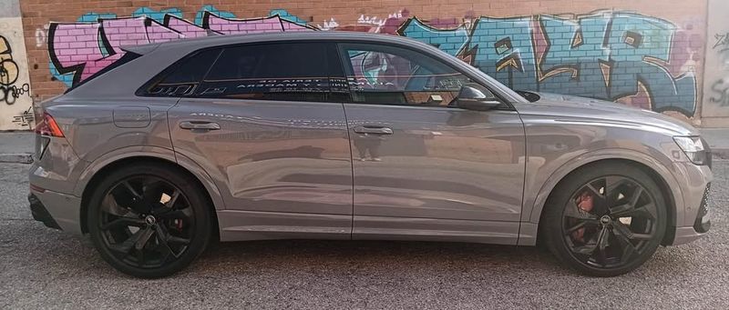 Audi RS Q8 • 2022 • 46,000 km 2