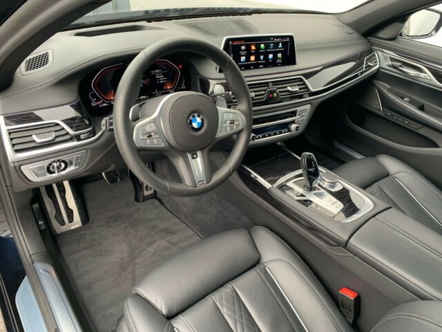 BMW 7 • 2020 • 40,000 km 11