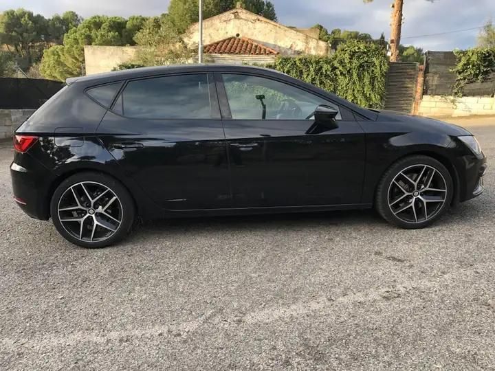 Seat Leon • 2019 • 49,000 km 2