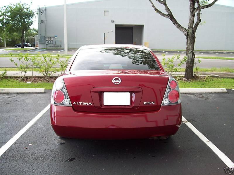 Nissan Altima • 2005 • 69,500 km 3