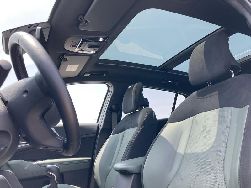 Kia Sportage • 2024 • 4,955 km 10