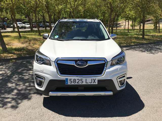Subaru Forester • 2020 • 8,000 km 3