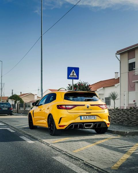 Renault Meganne • 2018 • 98,000 km 3