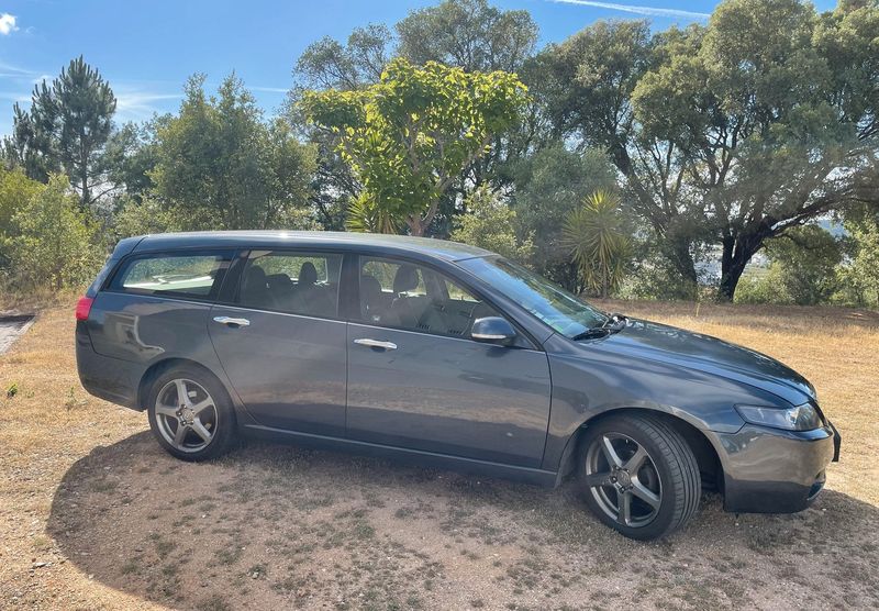 Honda Accord Tourer • 2003 • 300,000 km 1