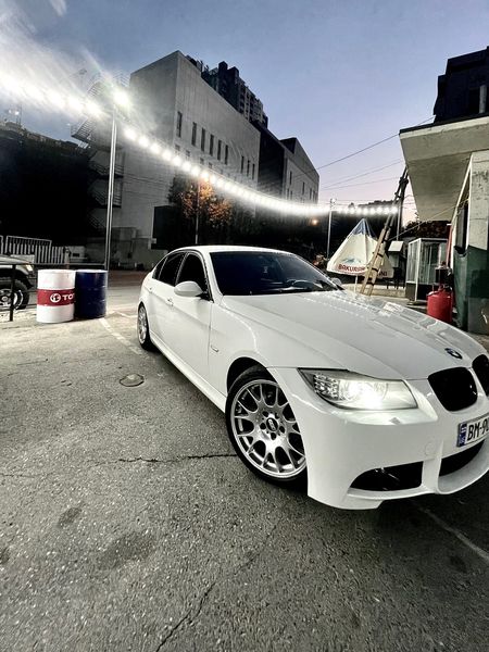 BMW 3 Series • 2008 • 200,000 km 7