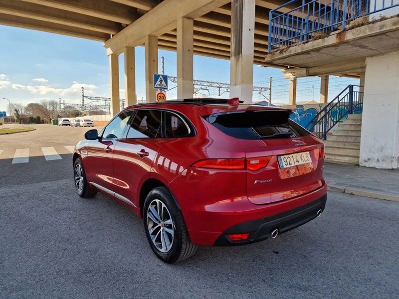 Jaguar F-Pace • 2018 • 195,000 km 4