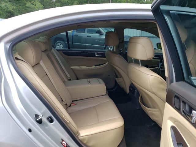 Hyundai Genesis • 2010 • 10,000 mi 8