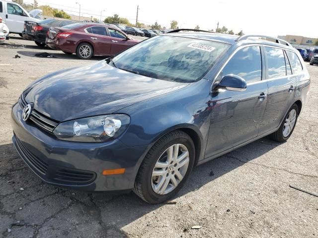 Volkswagen Jetta SportWagen • 2010 • 10,000 mi 3