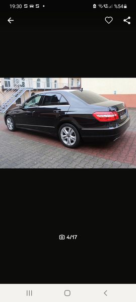 Mercedes-Benz E • 2011 • 325,000 km 2