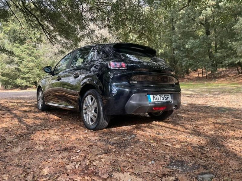 Peugeot 2008 • 2008 • 17,000 km 3