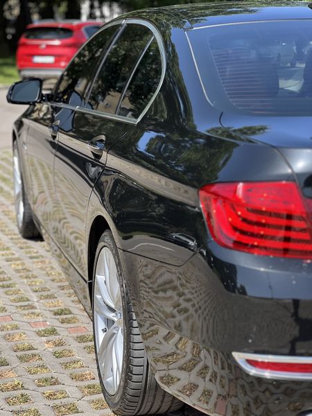 BMW 5 Series • 2016 • 118,000 km 7