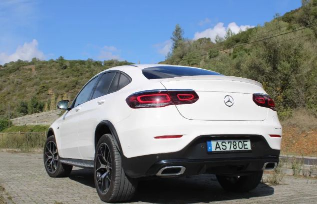 Mercedes-Benz GLC • 2020 • 23,000 km 1