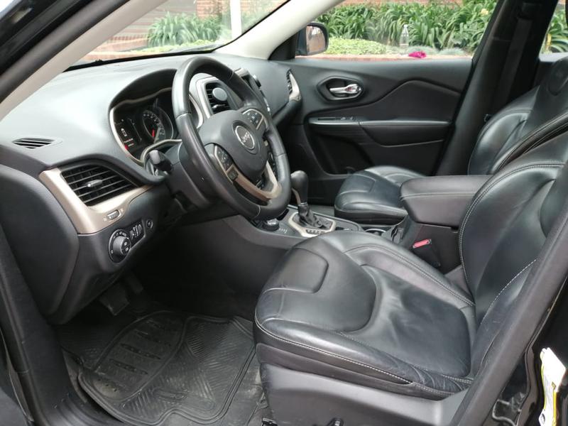 Jeep Cherokee • 2015 • 62,995 km 7