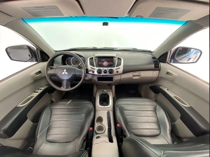Mitsubishi L200 • 2018 • 95,000 km 6