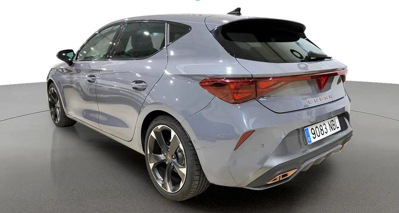 Seat Leon • 2025 • 13,207 km 3