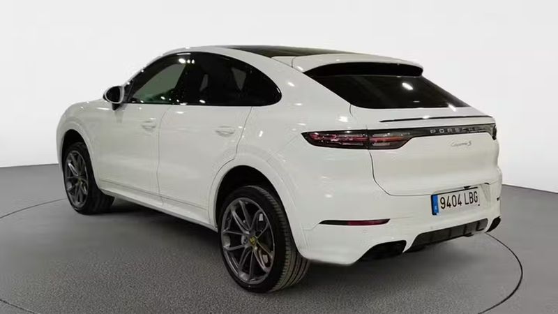 Porsche Cayenne Coupe • 2019 • 138,000 km 3