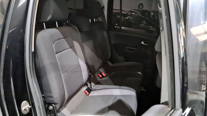 Volkswagen Amarok • 2017 • 108,000 km 6