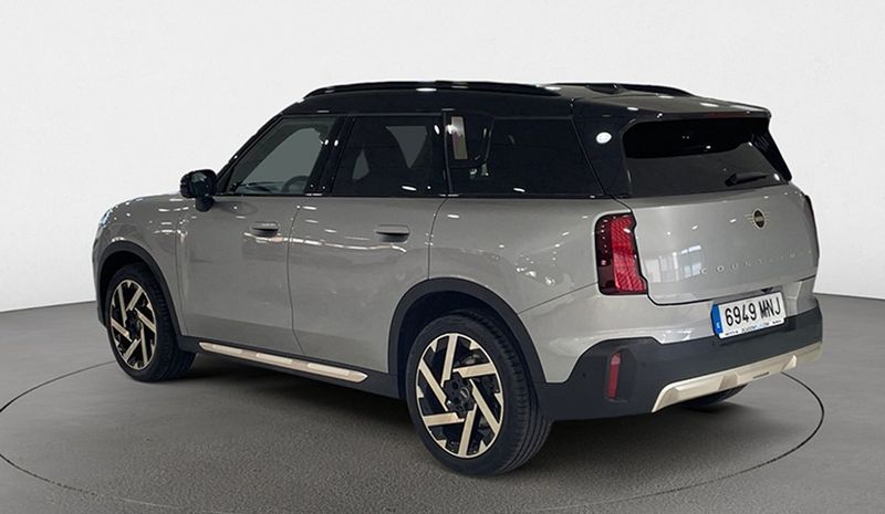 MINI Countryman • 2024 • 24,892 km 5