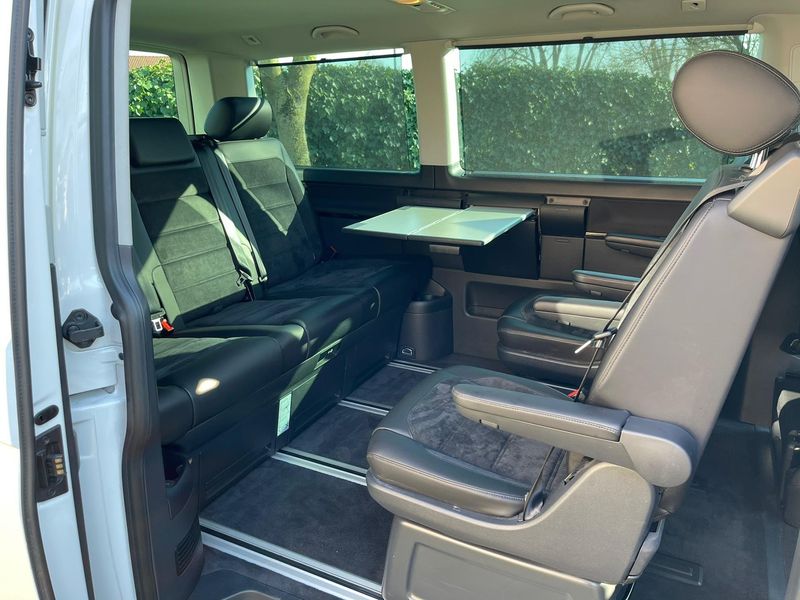 Volkswagen Multivan • 2016 • 112,000 km 9